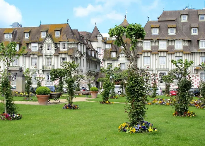 Les Hauts De Deauville-2 By Interhome Tourgeville